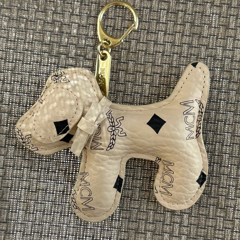 Authentic MCM Leather Puffy Dog Purse Charm  Cream Tan Beige Off White WITH COA